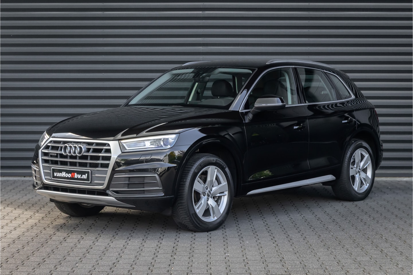 Audi Q5 - 2.0 TDI quattro Sportstoelen - Elek achterklep - AutoWereld.nl