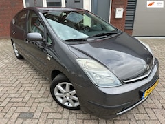 Toyota Prius - 1.5 VVT-i Tech Edition / Navi / Clima / Cruise / NAP