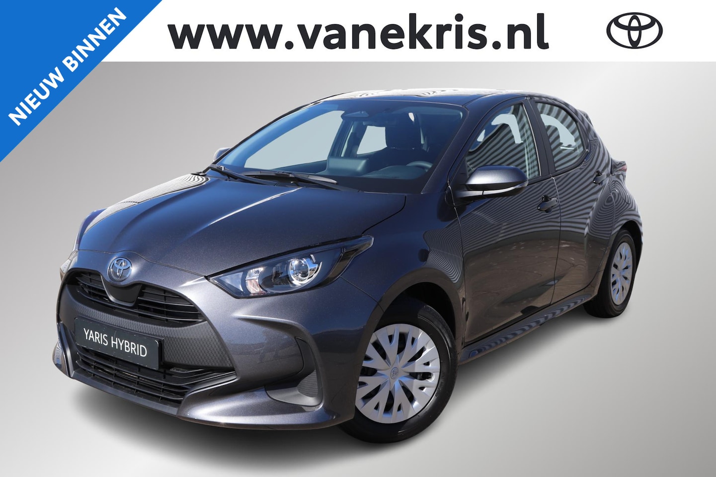Toyota Yaris - 1.5 Hybrid 115 Comfort, Nieuw en direct leverbaar met €3.500,- voordeel! - AutoWereld.nl