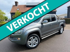 Volkswagen Amarok - 2.0 TDI 180PK Highline AUTOMAAT DUBBEL-CABINE 5 PERSOONS LEER NAVI CAMERA TREKHAAK