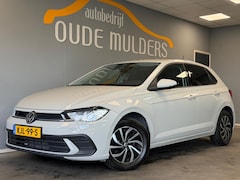 Volkswagen Polo - 1.0 TSI Life Cruise/Carplay/Pakeersensoren/Automaat