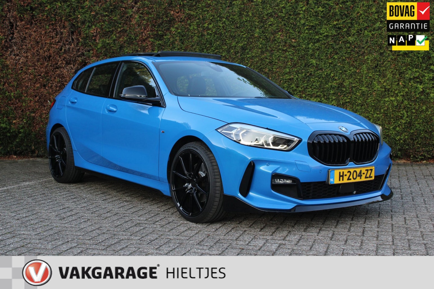 BMW 1-serie - 118i M sport Executive Edition Pano - AutoWereld.nl