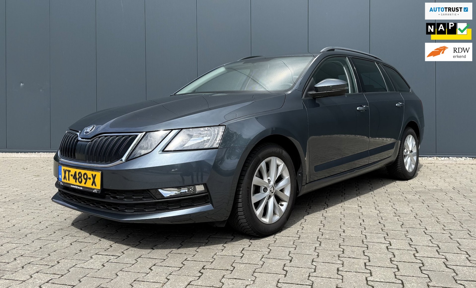 Skoda Octavia Combi - 1.5 TSI Greentech Ambition Business Navi Cruise Trekhaak Clima PDC APK - AutoWereld.nl