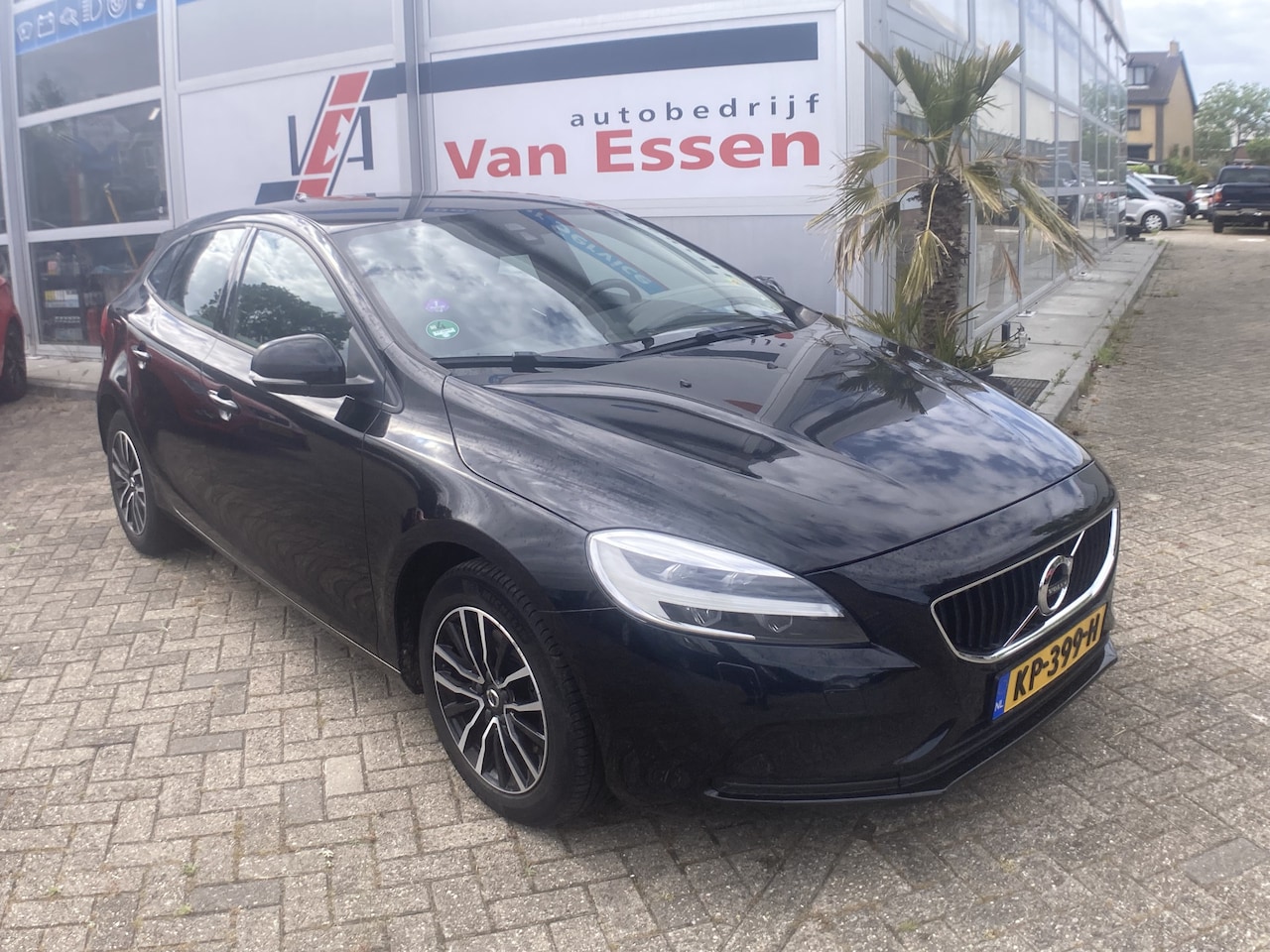 Volvo V40 - 2.0 T3 Momentum 2.0 T3 Momentum - AutoWereld.nl