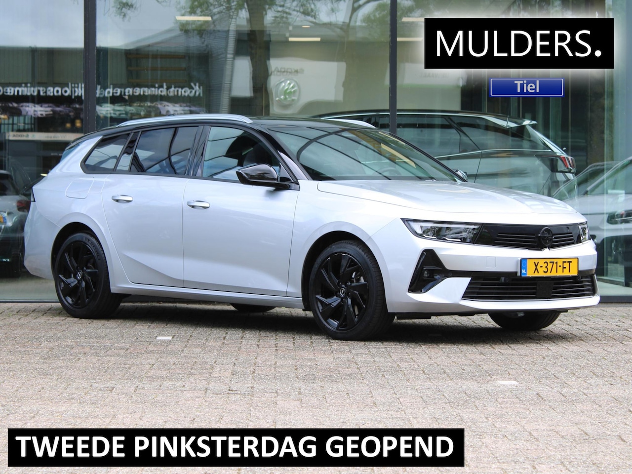 Opel Astra Sports Tourer - 1.2 Turbo GS Automaat | Navi / Camera / Winter pakket - AutoWereld.nl