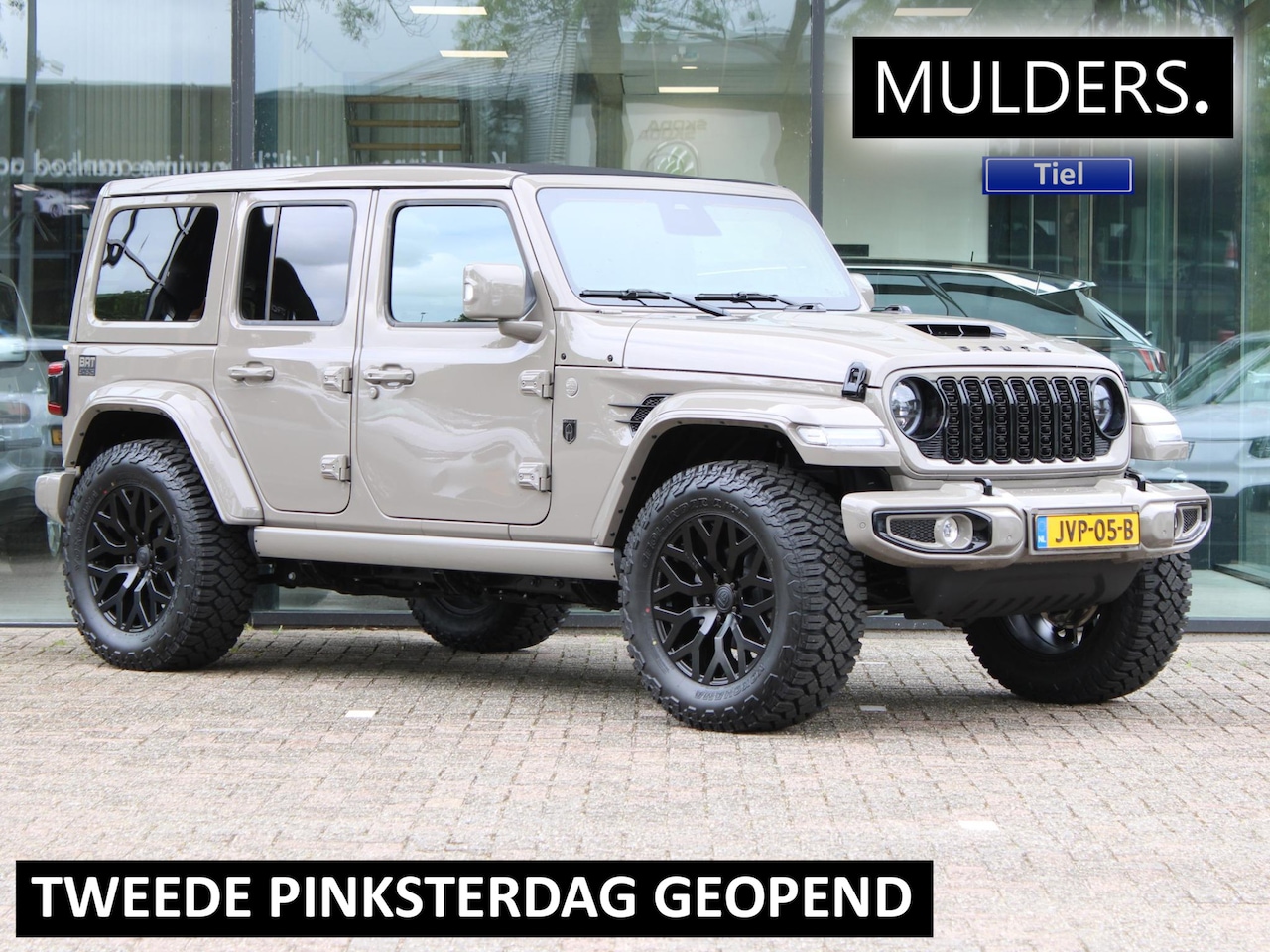 Jeep Wrangler Unlimited - 4xe 380 Brute Custom Conversion Skyview | Alcantara / Treeplanken / 20inch / Full Option - AutoWereld.nl