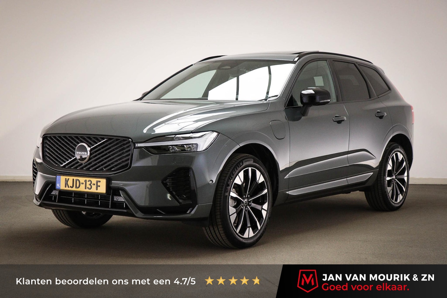 Volvo XC60 - 2.0 T6 Plug-in hybrid AWD Plus Dark | PREMIUM / LIGHTNING / INTERIEUR- PACK | PANORAMADAK - AutoWereld.nl