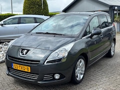 Peugeot 5008 - 1.6 Executive Automaat 2012 7-Persoons Trekhaak