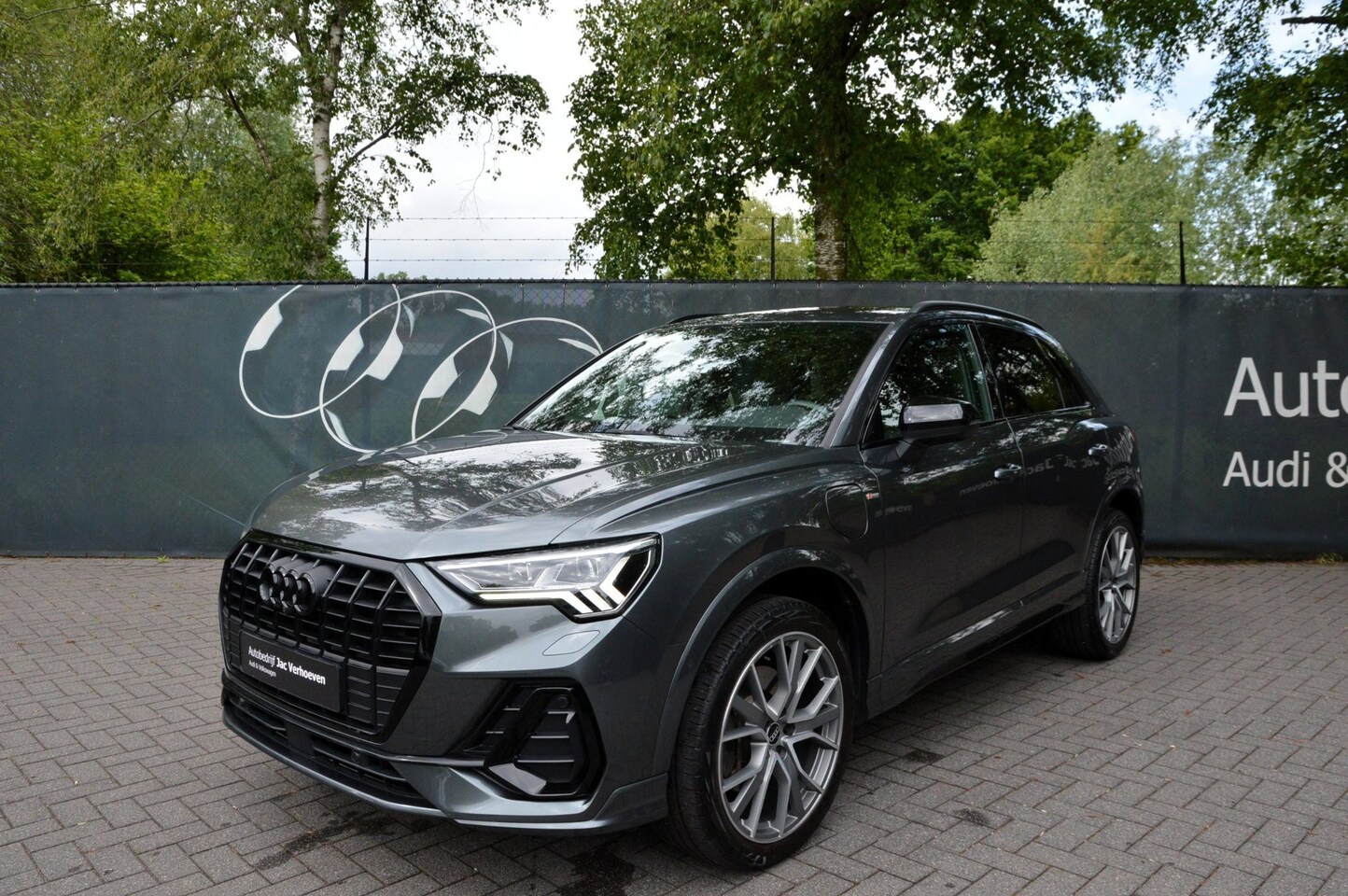 Audi Q3 - 45 TFSI e |S Edition|Black Edition|Leder|360 Cam|Keyless|Automaat| - AutoWereld.nl