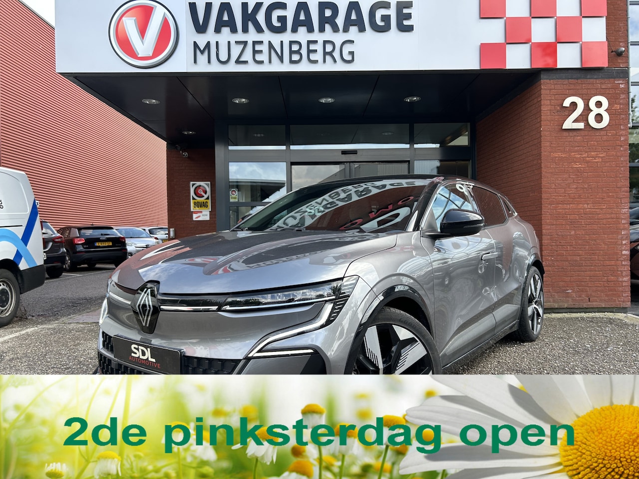 Renault Mégane E-Tech - EV40 Boost Charge Techno // GROOT NAVI + CARPLAY // FULL LED // CAMERA // CLIMA // STOEL + - AutoWereld.nl