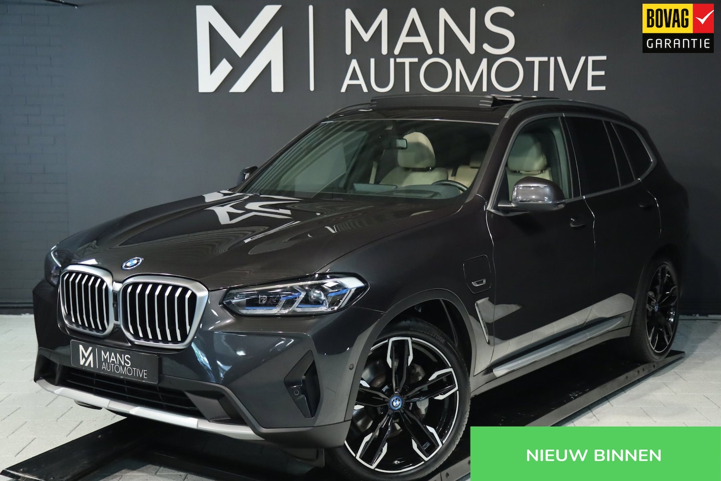 BMW X3 - XDrive30e / PANO / LASER / HUD / MEMORY / 360 / KEYLESS / 21' - AutoWereld.nl