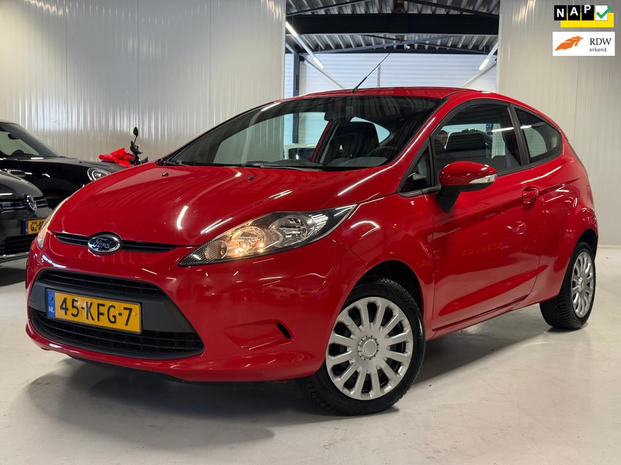 Ford Fiesta - 1.4 97PK| AUTOMAAT|AIRCO|WEINIG KM!! - AutoWereld.nl