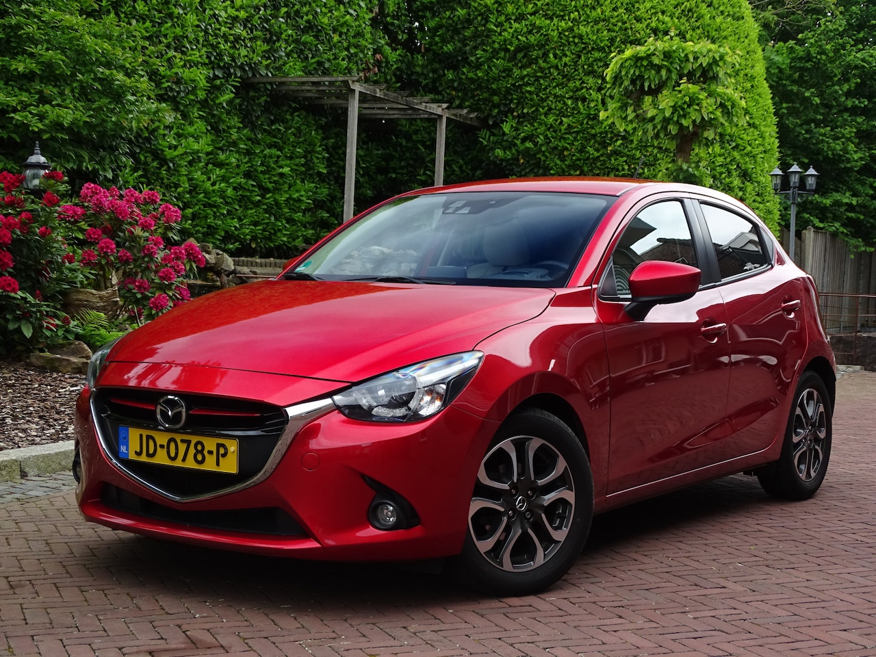 Mazda 2 - 1.5 Skyactiv-G GT-M Automaat Leder Vol opties 1ste eig - AutoWereld.nl