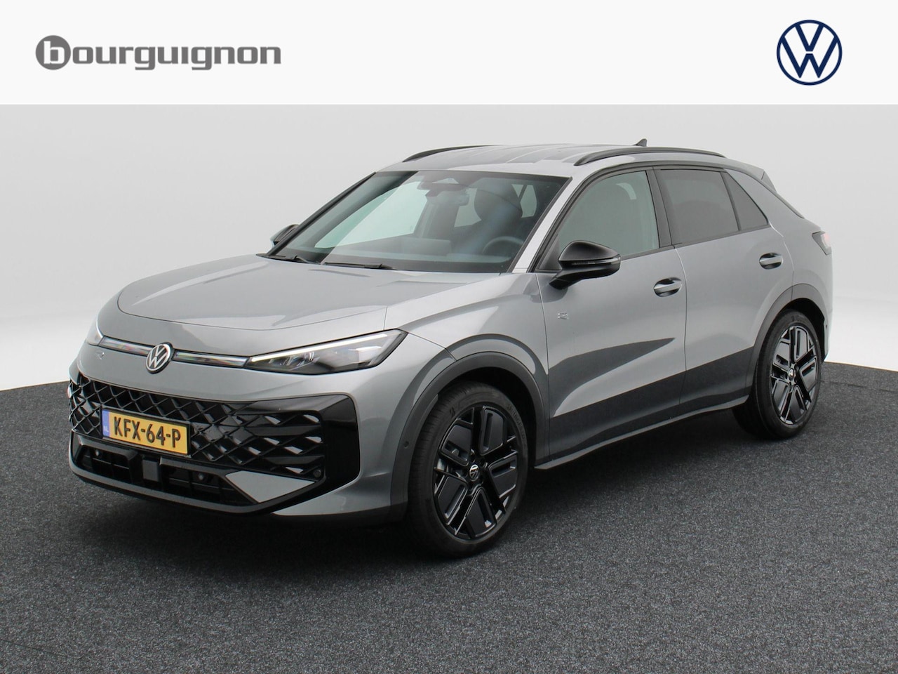Volkswagen T-Roc - 1.5 eTsi R-Line First Edition | Trekhaak | Black Style | Full LED | Stoel- & Stuurverwarmi - AutoWereld.nl