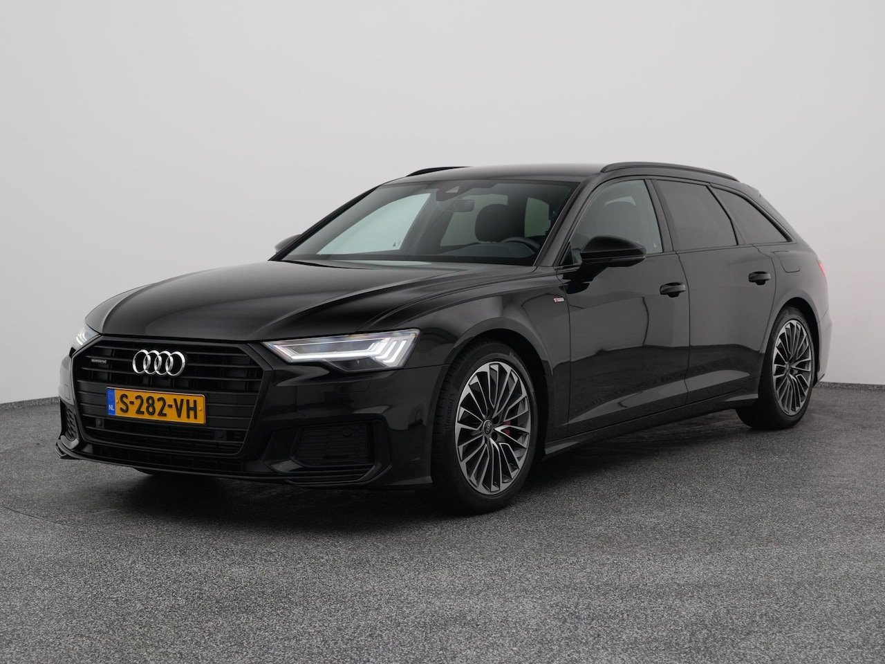 Audi A6 Avant - 55 TFSI e quattro Pro Line S Competition | CAMERA | CARPLAY | STOELVERW. | TREKHAAK - AutoWereld.nl