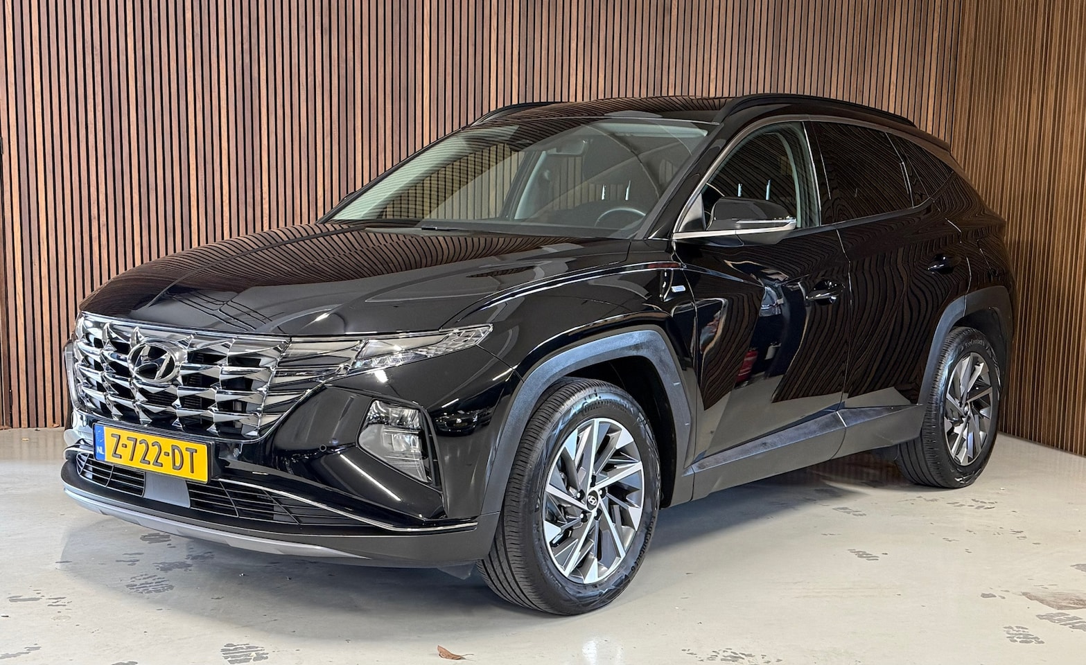 Hyundai Tucson - 1.6 T-GDI HEV i-Motion - Carplay - stuur/stoelverw - Camera - AutoWereld.nl