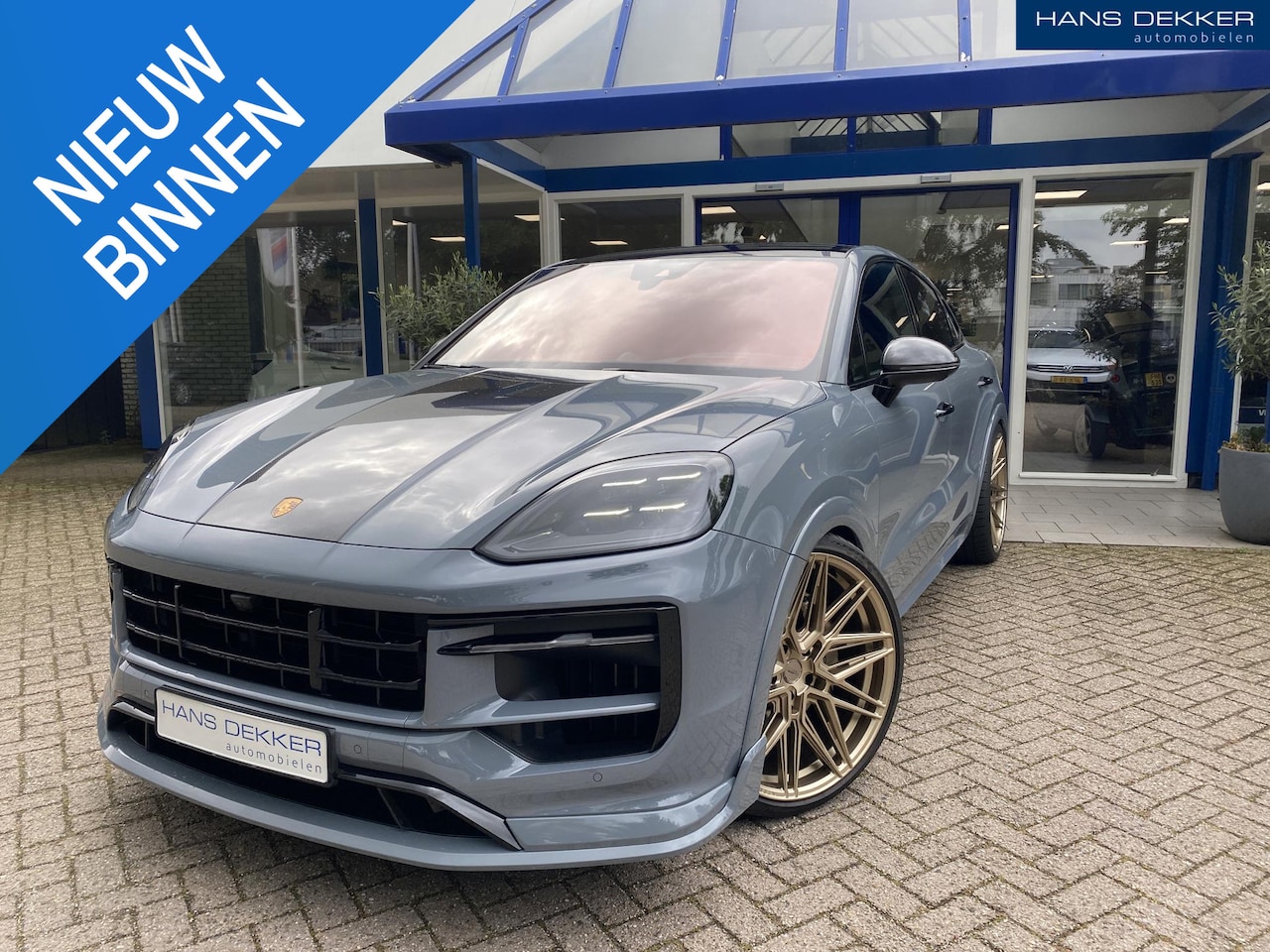 Porsche Cayenne Coupé - 3.0 E-Hybrid NeoDyme / TechArt onderdelen / 23'' Vossen / Unieke Samenstelling van de 1ste - AutoWereld.nl