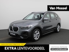 BMW X1 - xDrive25e Executive | ACHTERUITRIJCAMERA | NAVIGATIE | LEDEREN BEKLEDING | HEAD-UP DISPLAY
