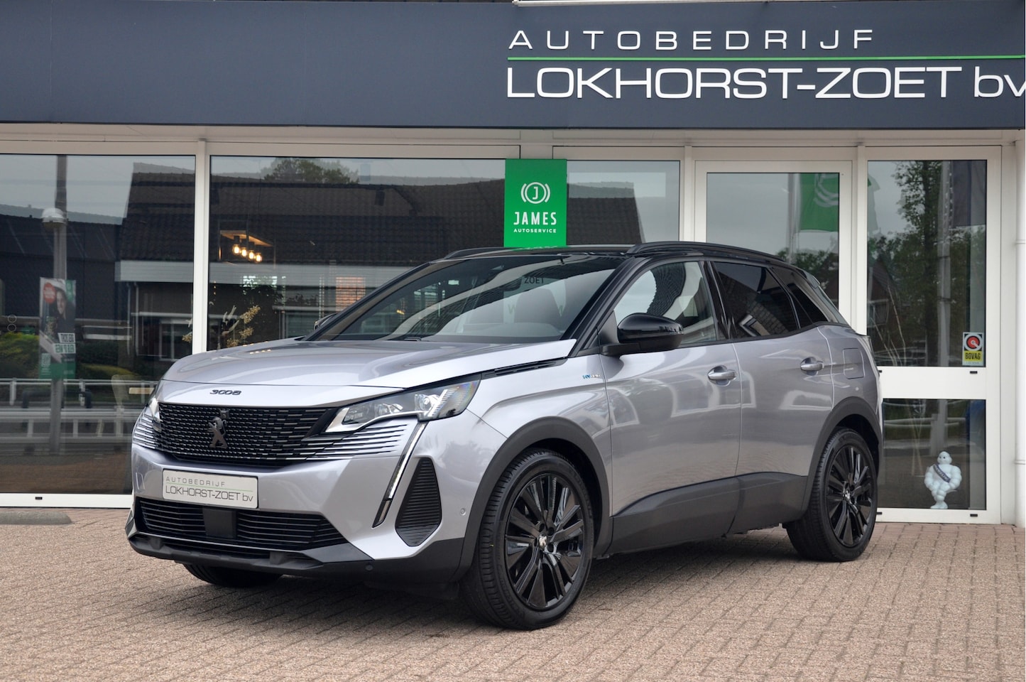 Peugeot 3008 - 1.6 HYbrid 225 GT | Focal | Black Pack | 19 inch - AutoWereld.nl