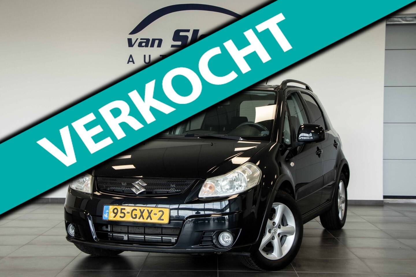 Suzuki SX4 - 1.6 Shogun | Airco | Trekhaak | 16inch LichtMetalenVelgen - AutoWereld.nl