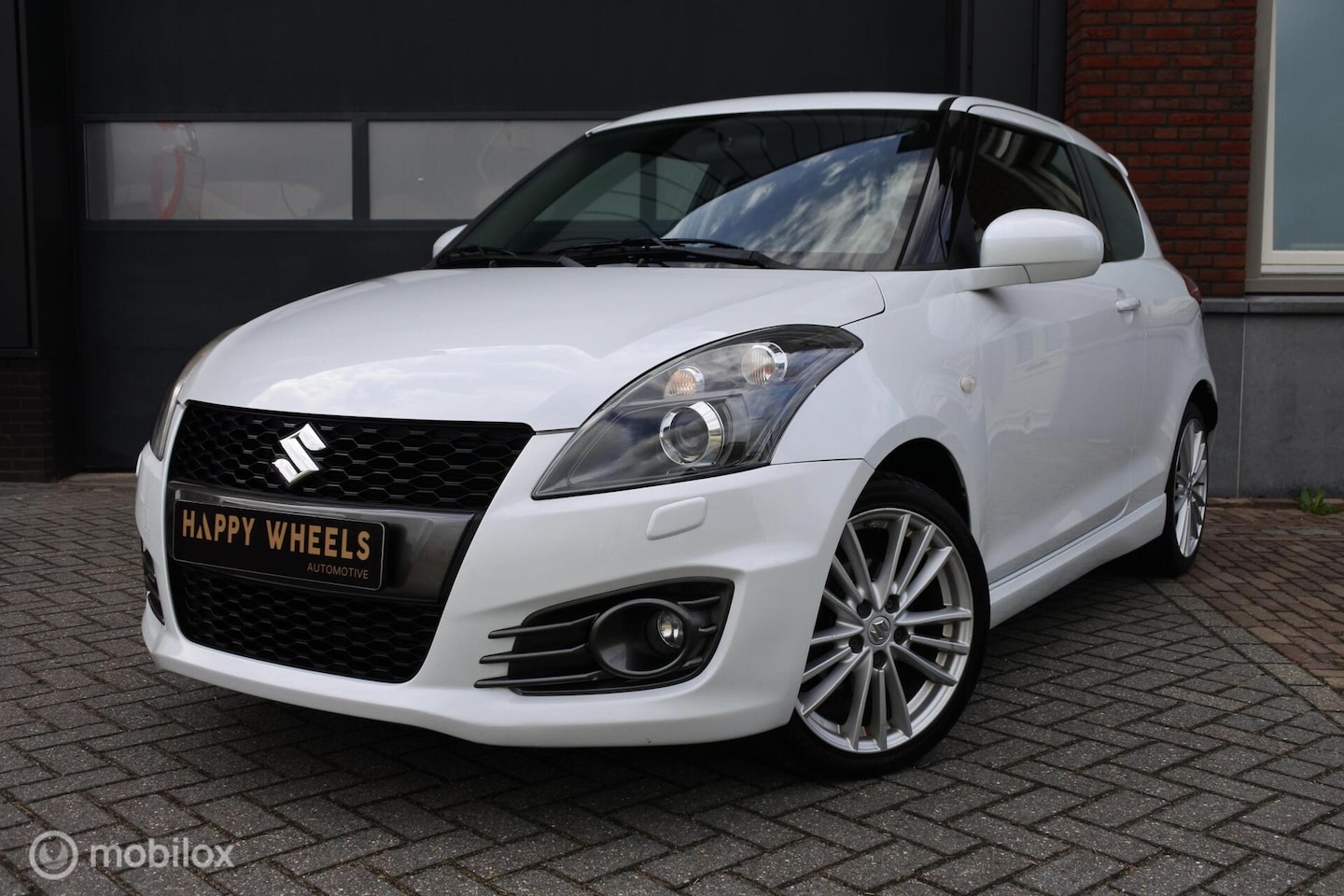 Suzuki Swift - I Sport I 1.6 I 120000km I 2014 I Full option! - AutoWereld.nl