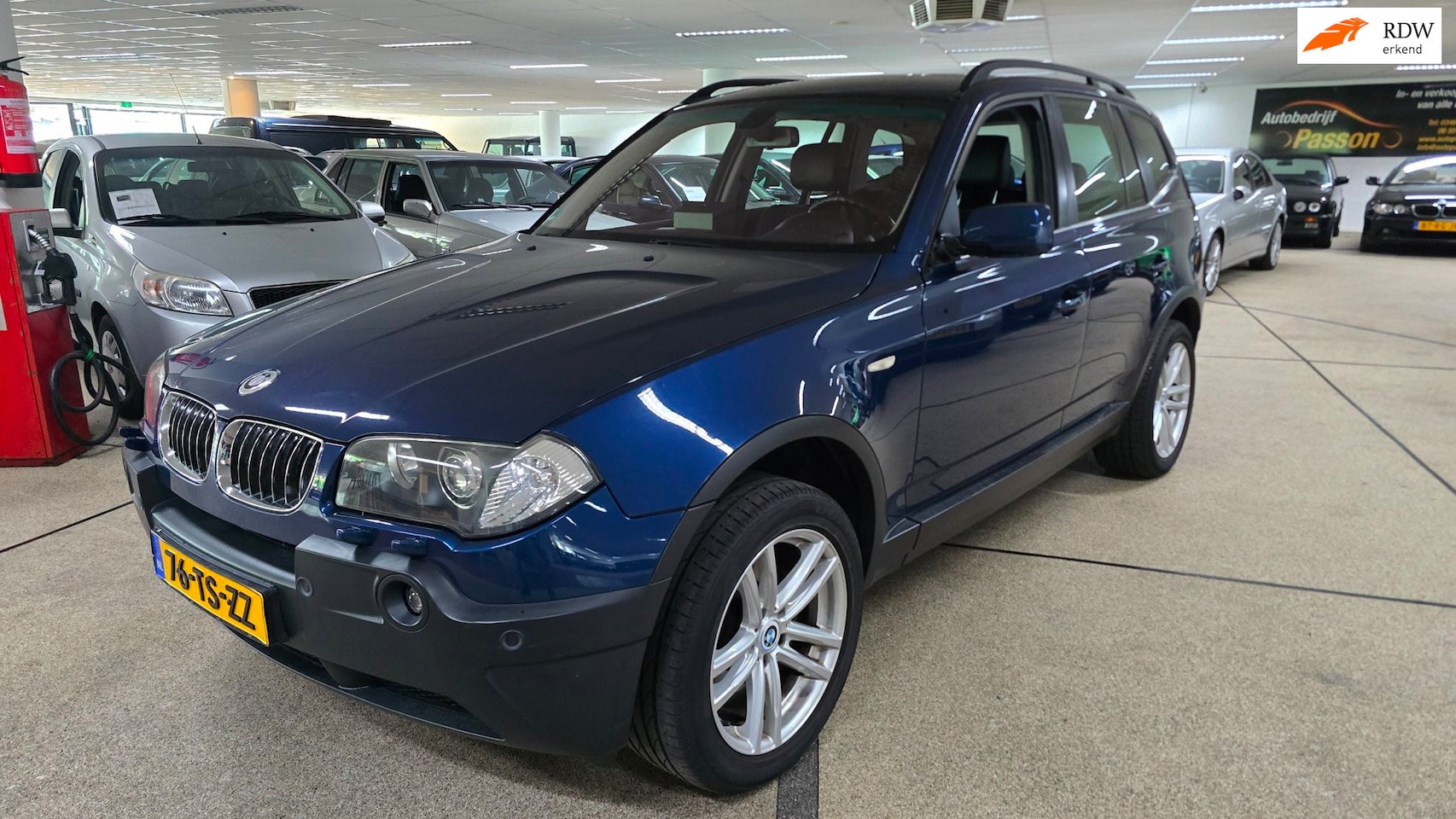 BMW X3 - 3.0i Executive mooi scherm. Nette auto! - AutoWereld.nl