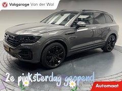 Volkswagen Touareg - 3.0 TSi DSG R-Line 4Motion Navigatie-Pano-Elektr.Trekhaak-Achterasbesturing-Adapt.Cr.Contr