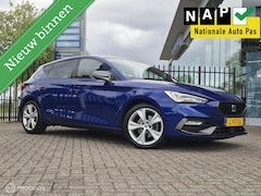 SEAT Leon - 1.5|Business Intense|Stoel/Stuur verw|Sfeerverl