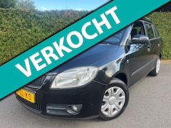 Skoda Fabia Combi - 1.6-16V Ambiente NIEUWE-APK AIRCO STATION KOOPJE