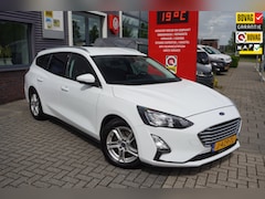 Ford Focus Wagon - 1.0 EcoBoost Hybrid Trend Edition Business / Camera / Climate control / Navi