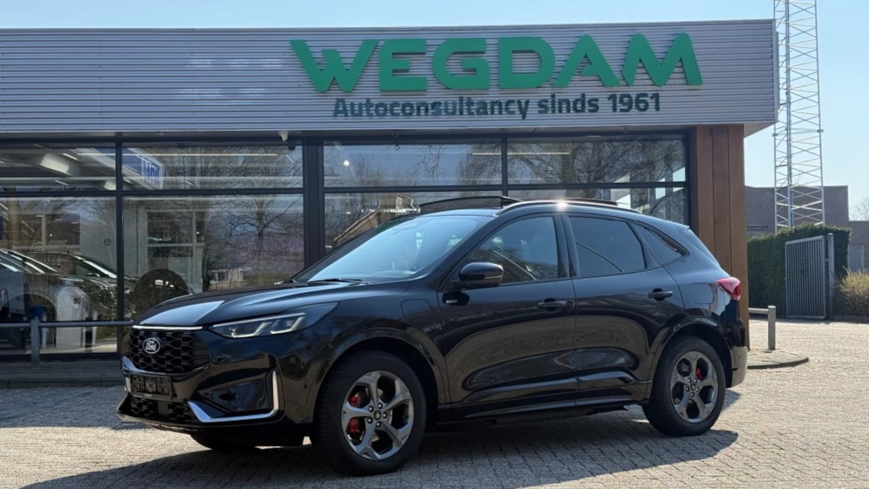 Ford Kuga - 2.5 PHEV ST-LINE X 243pk / FULL OPTIONS 18inch All weather banden - AutoWereld.nl