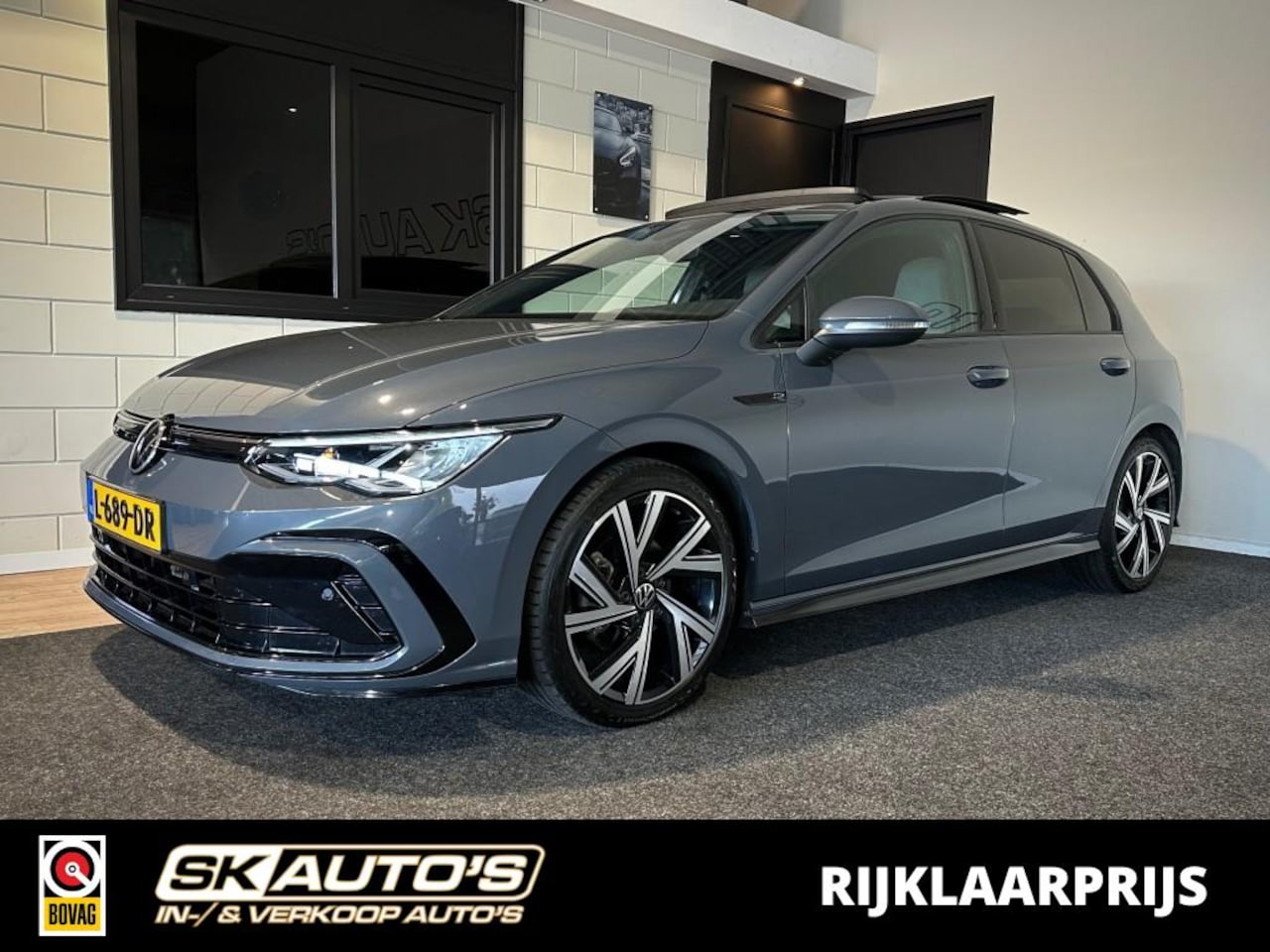 Volkswagen Golf - 1.5 ETSI R-LINE BNS l PANO l WINTERPACK l IQLED l CAMERA l - AutoWereld.nl