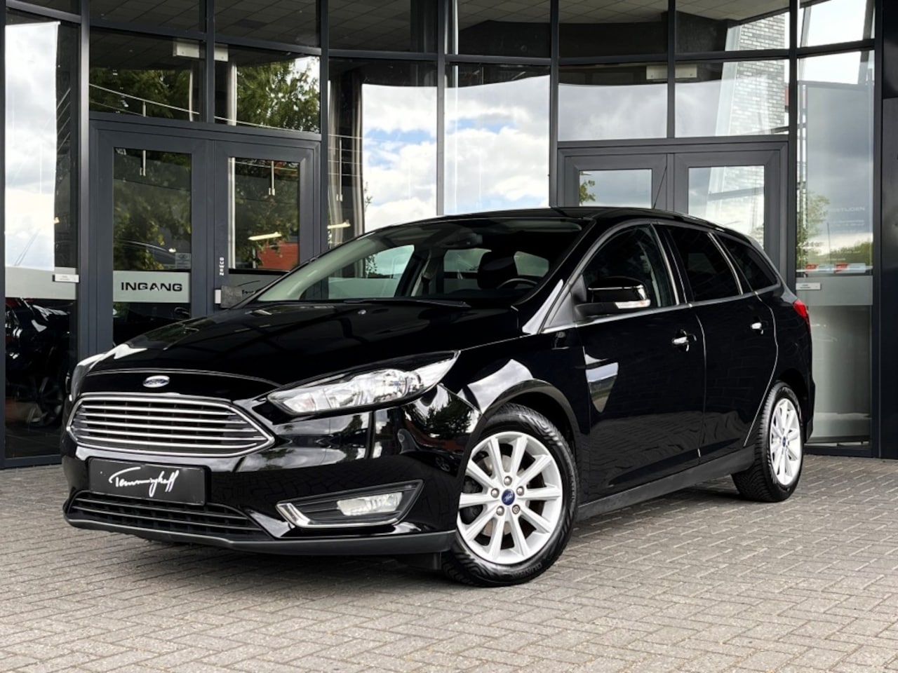 Ford Focus Wagon - 1.0 Titanium WAGON 1.0 TITANIUM - AutoWereld.nl