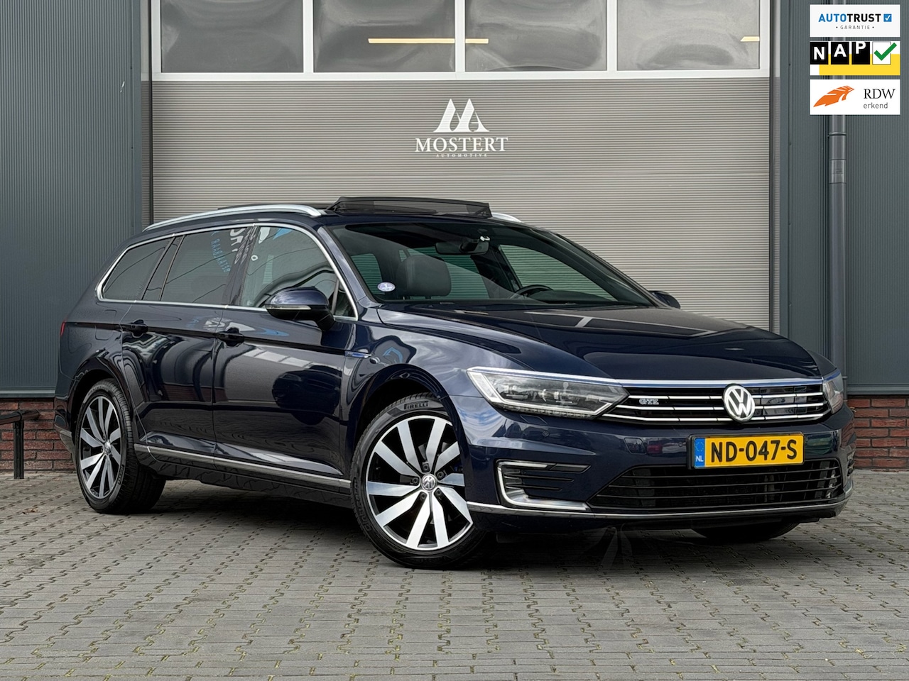Volkswagen Passat Variant - 1.4 TSI GTE/218pk Connected Series Plus|2016|NAP|Dealer|Pano|Trekhaak|V-Cockpit|Adaptive|C - AutoWereld.nl