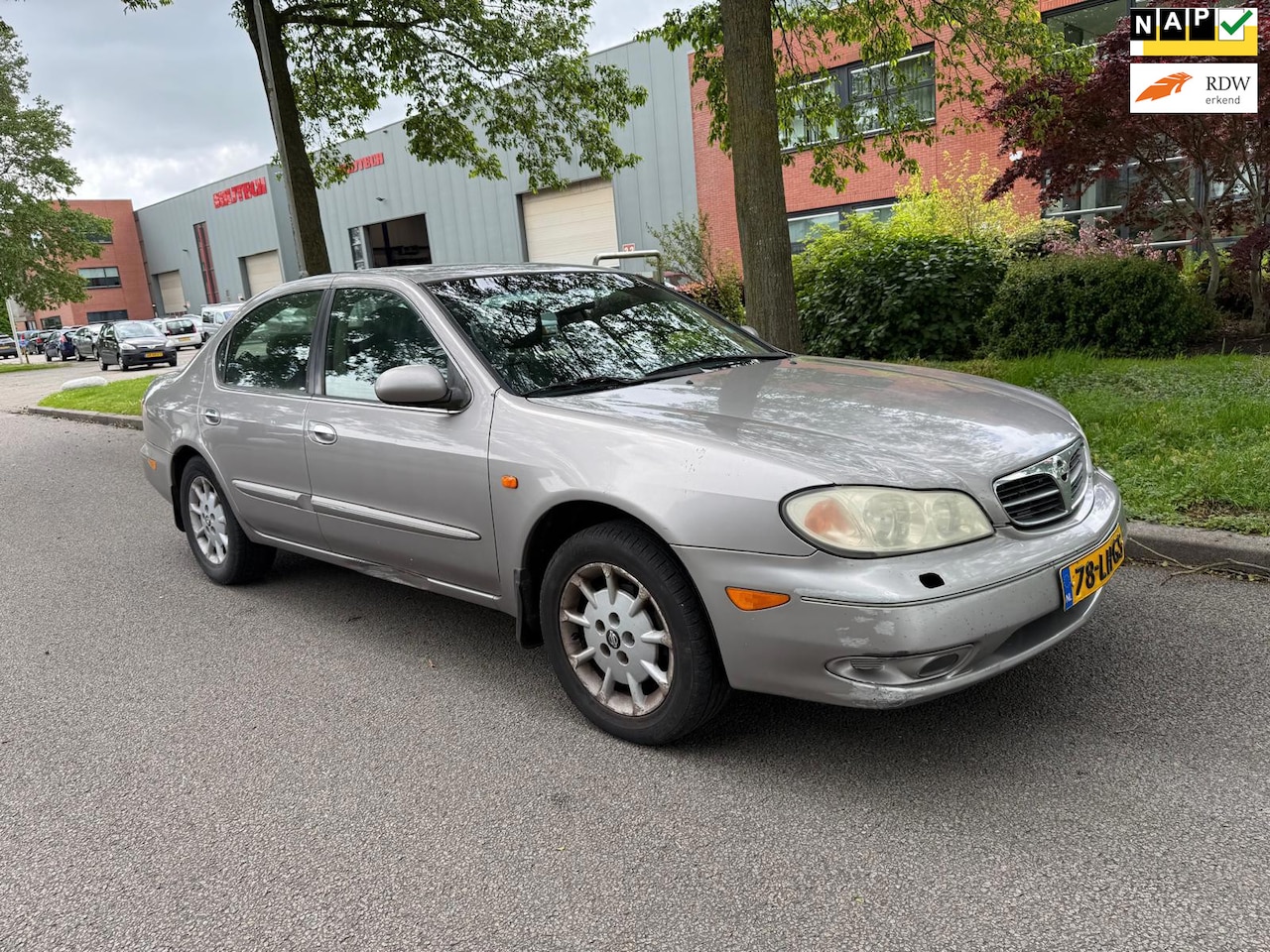 Nissan Maxima QX - 2.0 V6 Elegance automaat - AutoWereld.nl