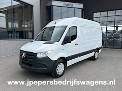Mercedes-Benz eSprinter - 320 L2 H2 Pro 81kWh / Snel laden 115Kw / Trekhaak / MBUX / Navigatie / Camera / Cruise con