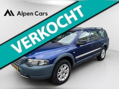 Volvo V70 Cross Country - 2.4 T Geartronic Ocean Race Airco / PDC / Trekhaak / APK 03-2027