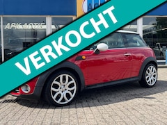 MINI Cooper - 1.6 120PK | Leder sportinterieur | 17inch Lmvelgen |