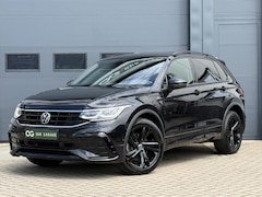 Volkswagen Tiguan - 1.4 TSI eHybrid R-Line|ACC|IQ Light|Trekhaak