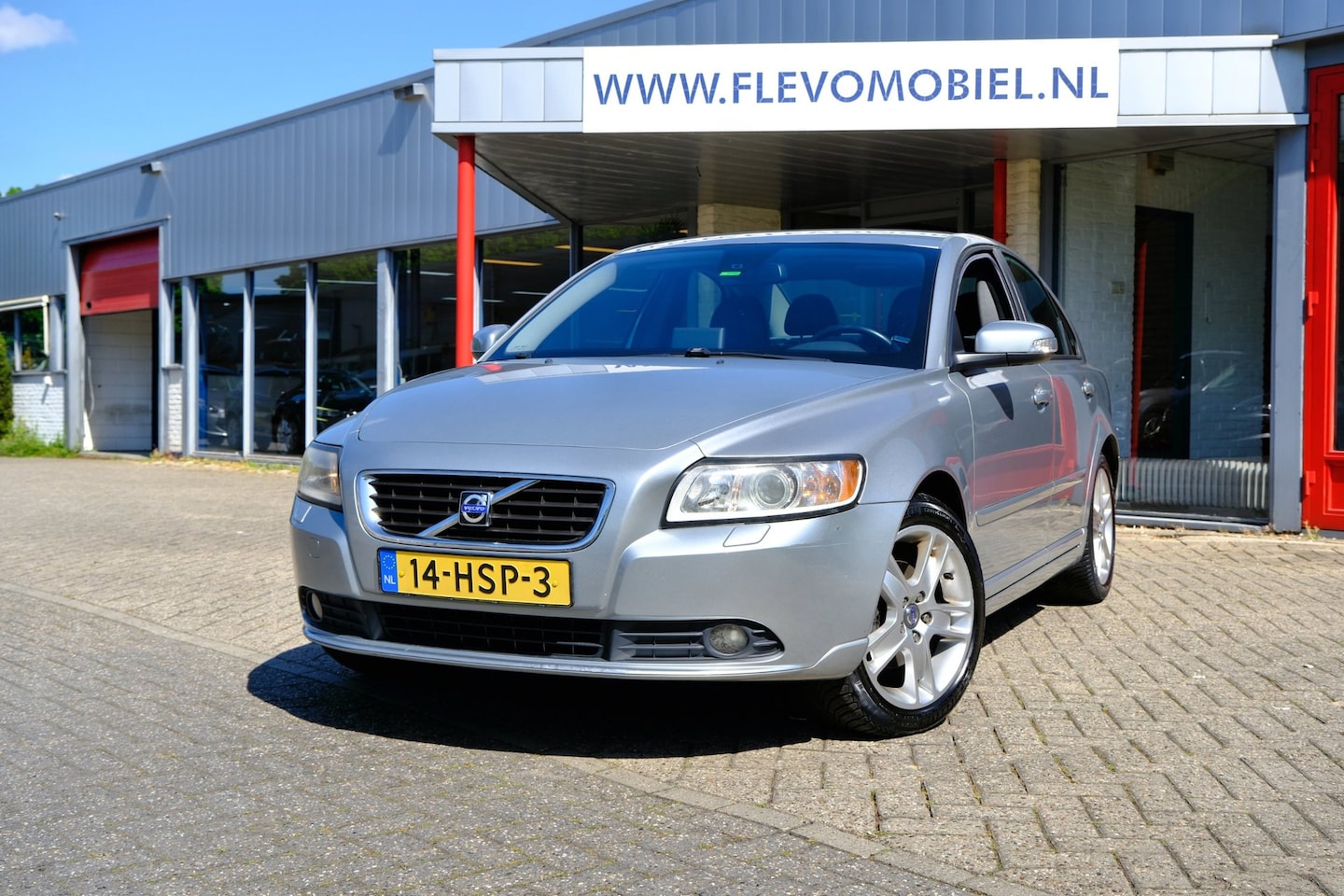 Volvo S40 - 1.8 Edition II Navi|Leder|Clima|LMV - AutoWereld.nl