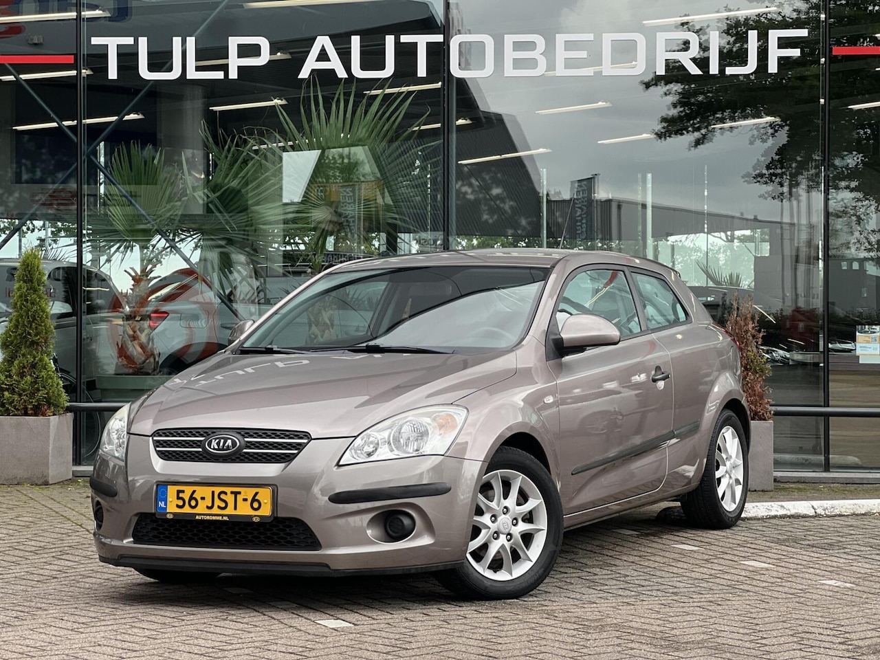 Kia Pro cee'd - 1.4 Fifteen ISG 5 Deurs Airco Lage KMstand NAP - AutoWereld.nl