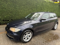 BMW 1-serie - 116i Business Line