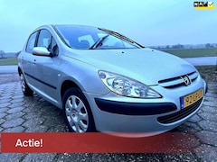 Peugeot 307 - 1.6-16V ACTIE: NU TOT €500 KORTING | NIEUWE APK| NAP| 5DRS| AIRCO||1E EIGENAAR