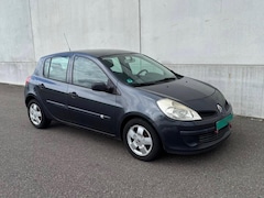 Renault Clio - 1.4-16V Rip Curl AIRCO MEENEEMPRIJS