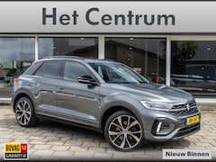 Volkswagen T-Roc - 1.5 TSI R-Line - panorama - trekhaak - camera - black style - stuur+stoelverwarming - App