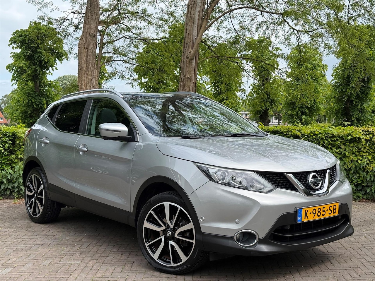 Nissan Qashqai - 1.6 Tekna/Trekhaak/Navi/DAB/Cruise/Stoelverwarming - AutoWereld.nl