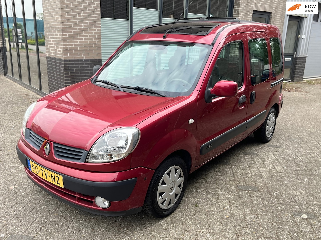 Renault Kangoo - 1.6-16V Privilège! AIRCO! DUBBEL SCHUIF! - AutoWereld.nl