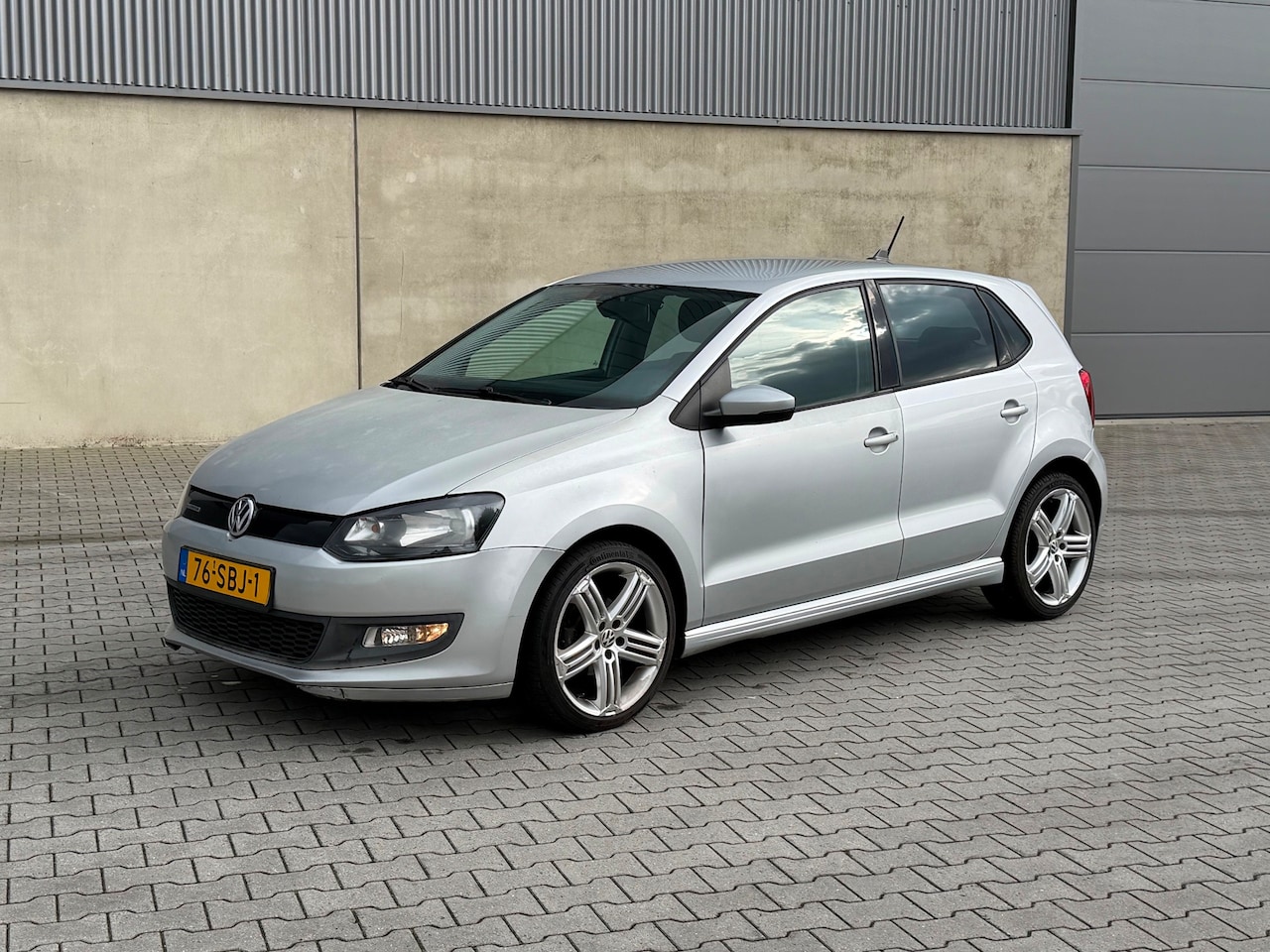Volkswagen Polo - 1.2 TDI BlueMotion CRUISE+NAVIGATIE+CLIMATE A/C+5 DEURS - AutoWereld.nl