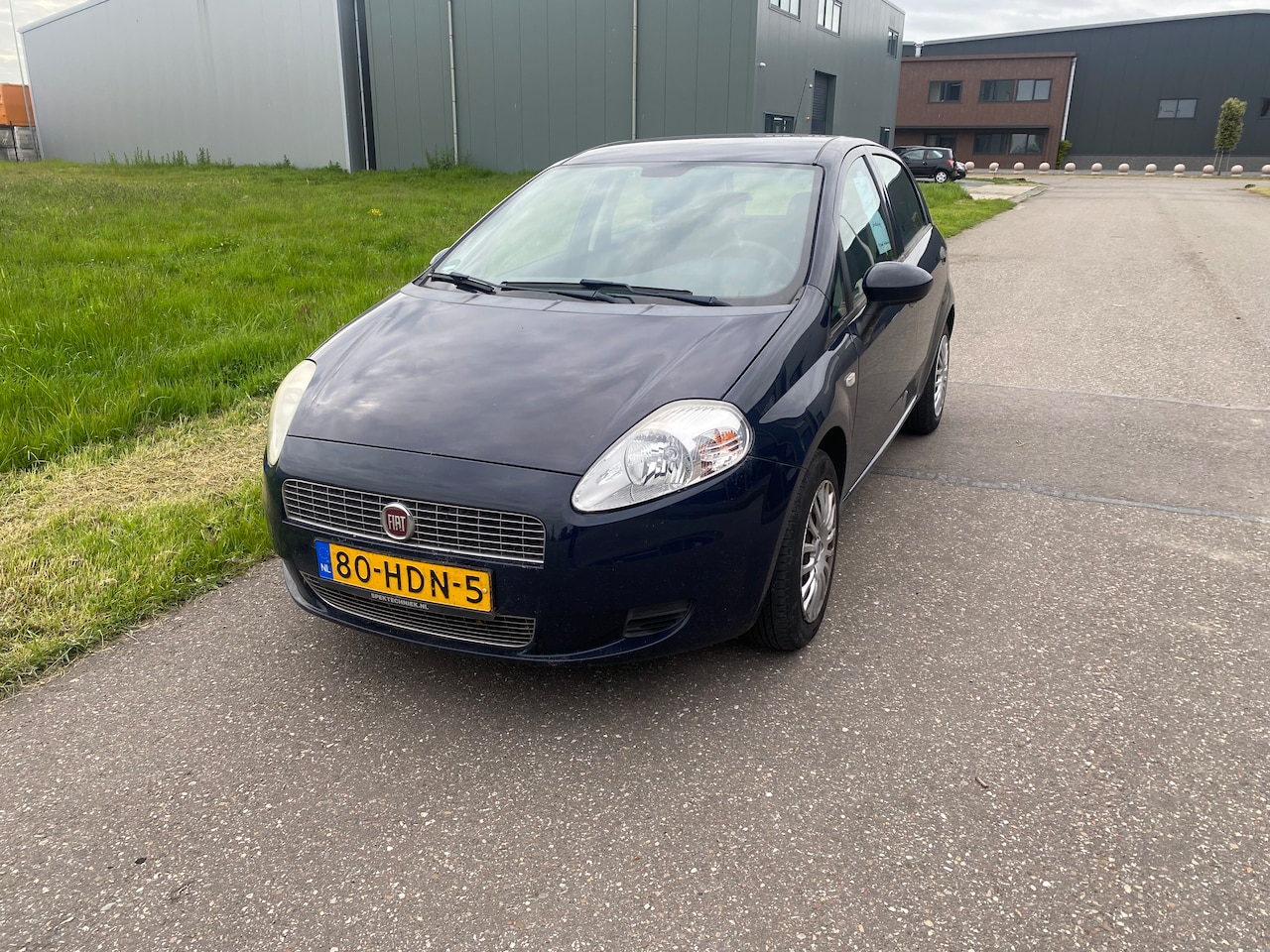 Fiat Grande Punto - 1.4 Active Airco - AutoWereld.nl