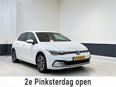 Volkswagen Golf - 1.5 TSI | Navi | Apple Carplay/ Android Auto | PDC | Stoelverwarming| Stuurverwarming |